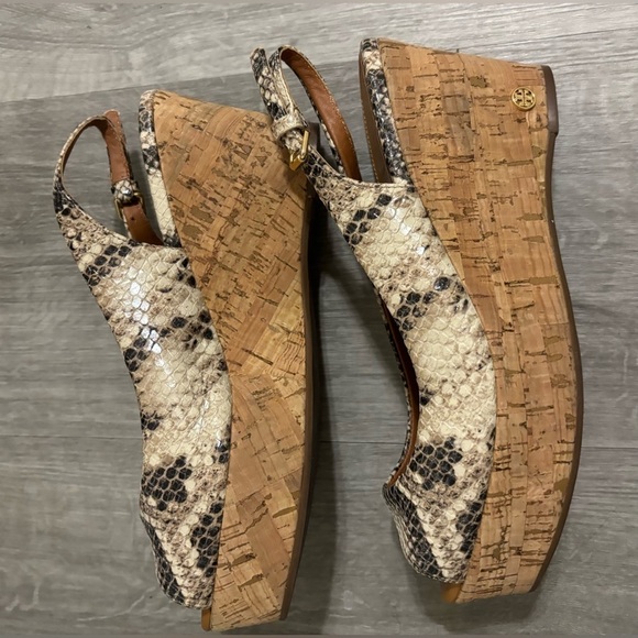 Tory Burch Rosalind Snakeskin Embossed Leather Cork Platform Wedge Sandals - Picture 2 of 6